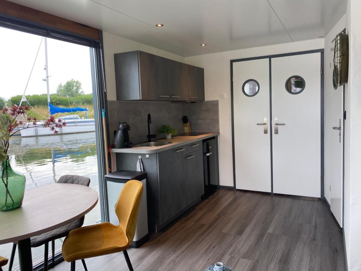 Hotel Houseboat De Amstel à Monnickendam Extérieur photo