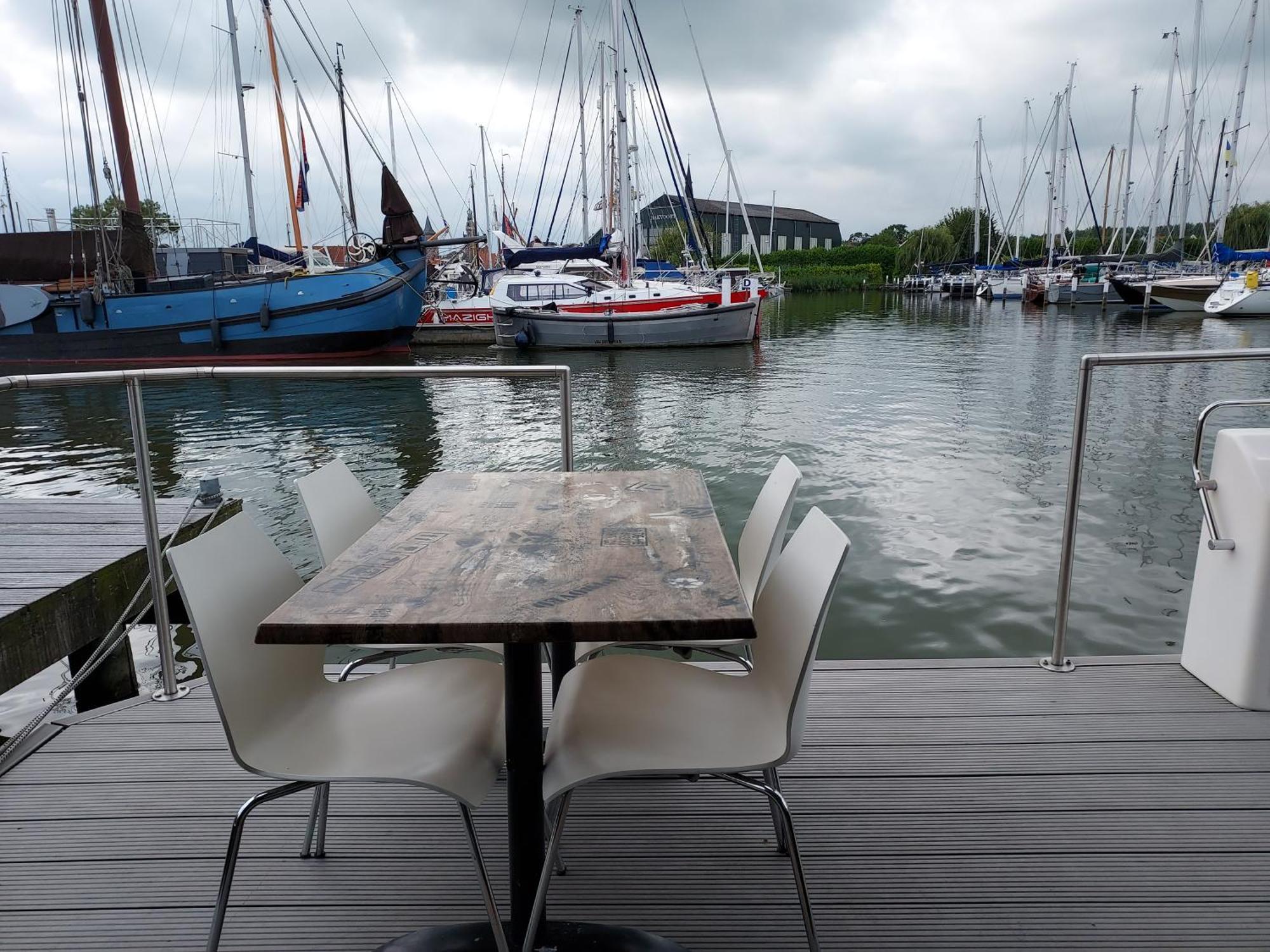Hotel Houseboat De Amstel à Monnickendam Extérieur photo
